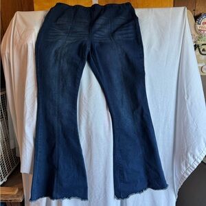 No Boundaries Women's Boot Cut Jeans - Dark Blue